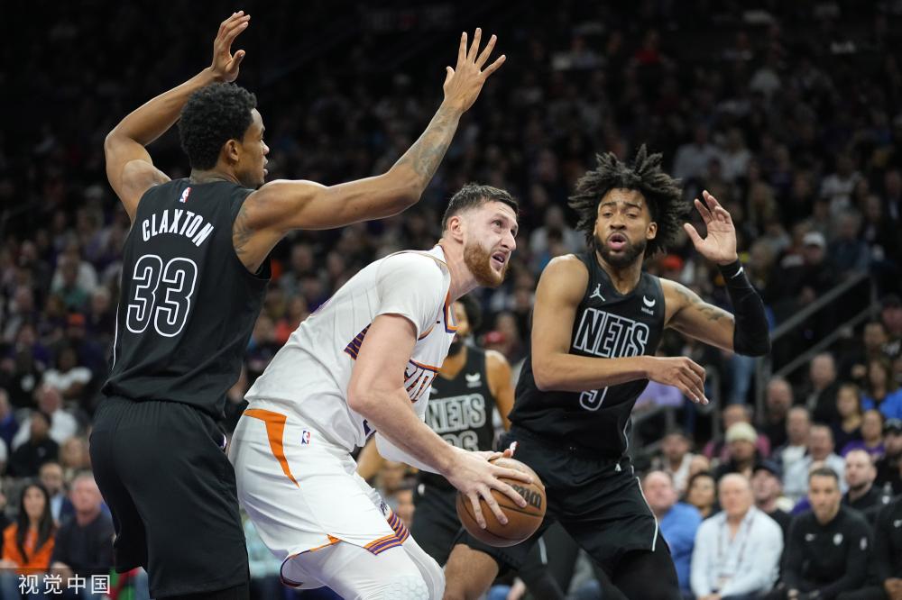 和其他国际 和其他国际